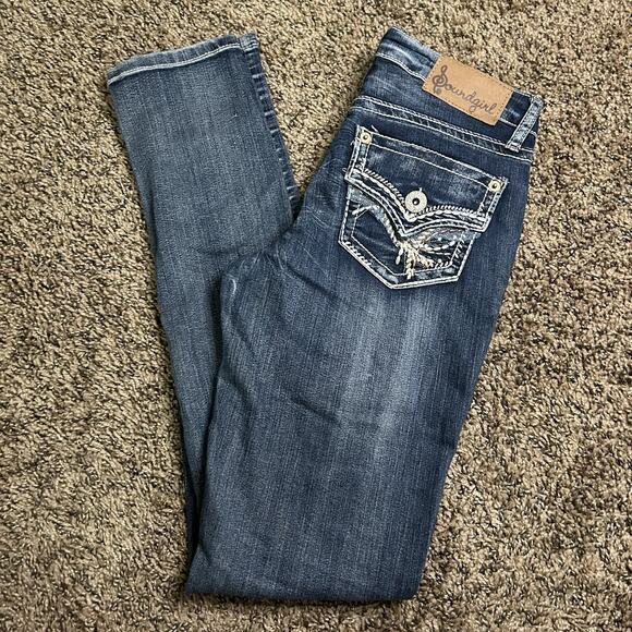 Soundgirl Skinny Jeans With Beautiful Stitching/ Embellishments - Size 3 - Picture 10 of 16